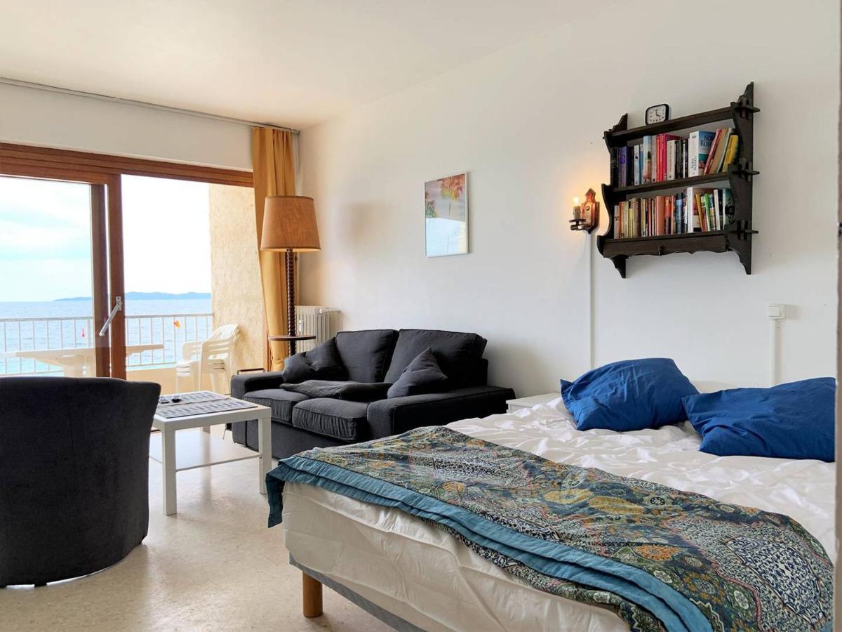 Studio Sur Plage Cavaliere Avec Terrasse, 1Er Etage, 2 Couchages - Fr-1-251-80 Le Lavandou Bagian luar foto