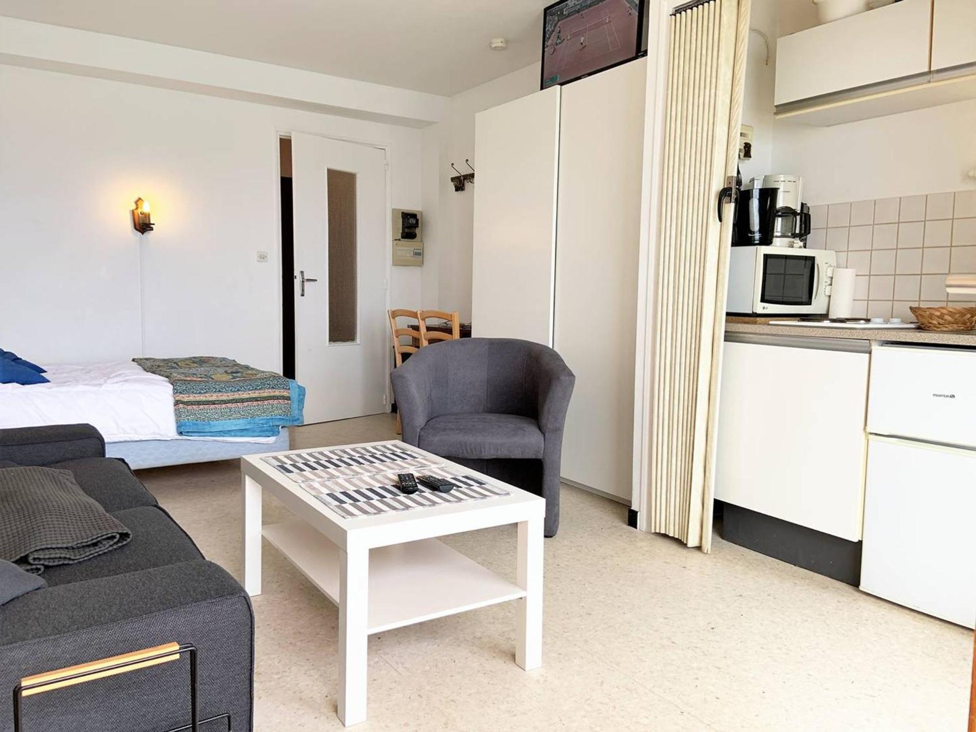 Studio Sur Plage Cavaliere Avec Terrasse, 1Er Etage, 2 Couchages - Fr-1-251-80 Le Lavandou Bagian luar foto